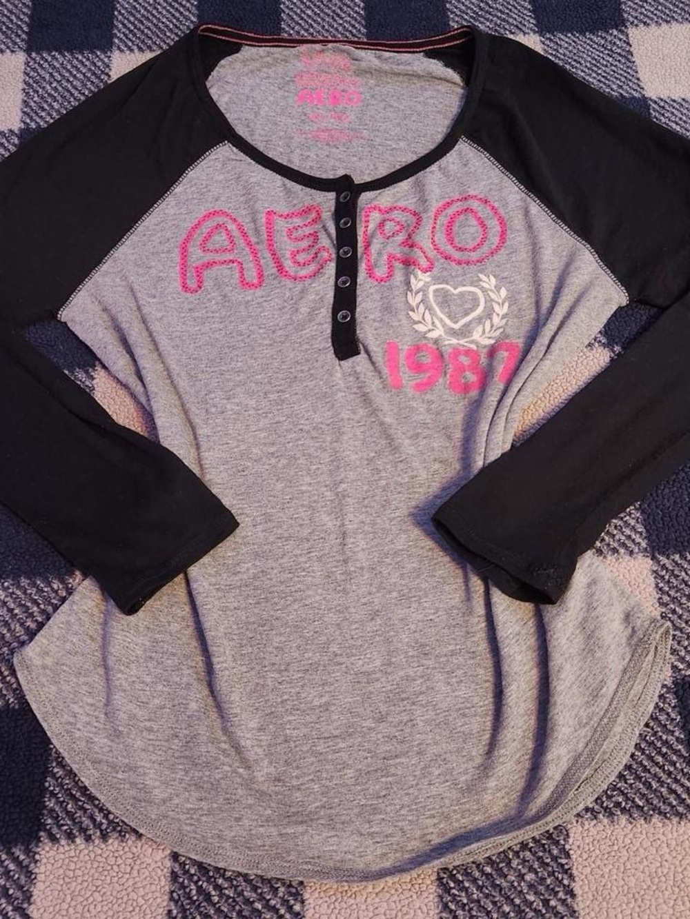 Y2k style aeropostale long sleeved top